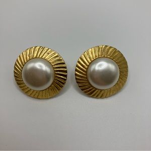 Gold & White earrings